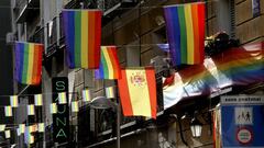 Calle del barrio de Chueca adornada con motivo de la fiesta del Orgullo Gay. EFE/Archivo