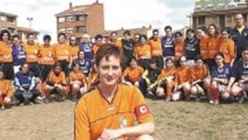 <b>VETERANA. </b>Mercedes, en su último partido con el Trobajo.