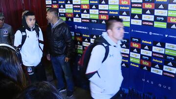 En silencio: así se retiró el plantel albo tras el empate