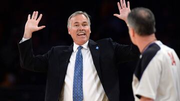 Rockets: D'Antoni, tocado por la extraña salida de Jeff Bzdelik