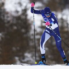 Un esquiador finlandés sufre la congelación de su miembro en plena carrera