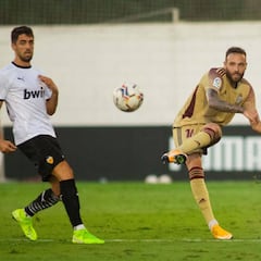 José Ángel, de descarte a posible titular en Oviedo