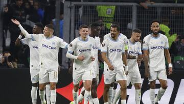 Marseille (France), 07/03/2024.- Olympique Marseille players celebrate after scoring the 2-0 goal during the UEFA Europa League Round of 16 first leg soccer match between Olympique Marseille and Villarreal in Marseille, France, 07 March 2024. (Francia, Marsella) EFE/EPA/GUILLAUME HORCAJUELO