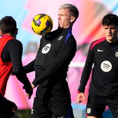 La plantilla y Flick arropan a un Olmo abatido