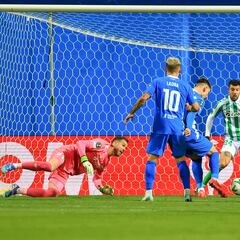 Esperpento verdiblanco