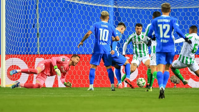 Esperpento verdiblanco