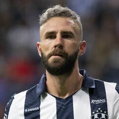 Layún sobre la Final ante América: “Teníamos que morir de pie para el segundo tiempo”