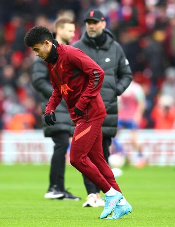 El extremo colombiano disputó 32 minutos en la victoria 3-1 de Liverpool ante Cardiff City por la FA Cup. El guajiro realizó una asistencia.