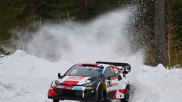 Kalle Rovanpera arranca con buen pie en la nieve