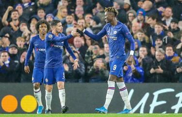 Abraham: "I'd love to face Barcelona at Camp Nou"