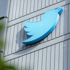 Los primeros cambios en Twitter tras la compra de Elon Musk: despidos, vuelve Kanye West y más