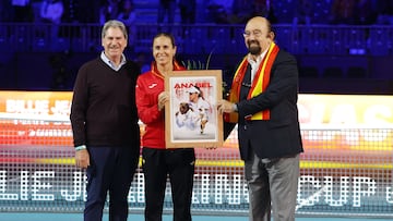 THE WORLD CUP OF TENNIS
ESPAÑA -POLONIA