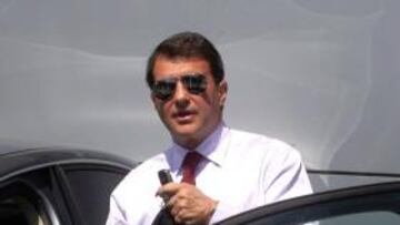 <b>TRITRANQUILO. </b>Laporta estuvo ayer en la Ciudad Deportiva.