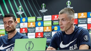 Riera, junto a Zabukovnik.