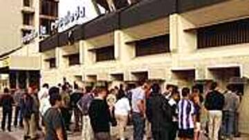 <B>MÁS ANIMACIÓN</B>. El Málaga quiere que la afición se implique.