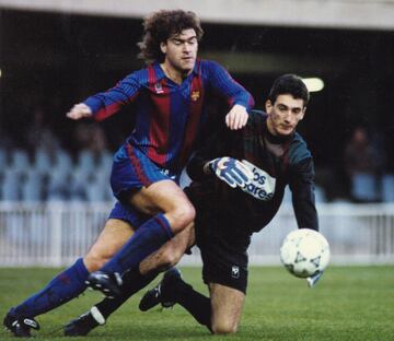 El canterano del Barcelona estuvo en dos etapas en el club de la ciudad condal. La primera entre 1988 y 1993 (incluyendo diferentes categorías) y la segunda entre 1995 y 1996. Por el Mallorca fichó en 1996 y jugó allí hasta 2001.