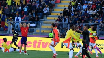 La maldición de una potencia mundial que se extendió en Chile: “Hundido...”