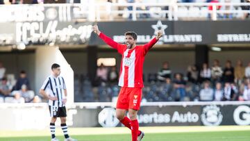 Alegría de Edgar ante el Cartagena.