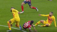 La delicada imagen del momento en que se lesionó Piqué