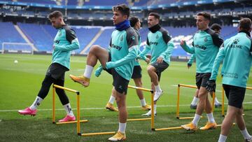 Nico Melamed, en el entrenamiento de este viernes en el RCDE Stadium.