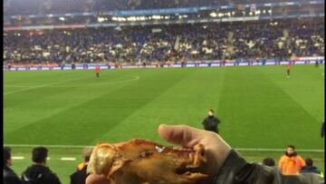 Cabeza de Cochinillo en el estadio del Espanyol.