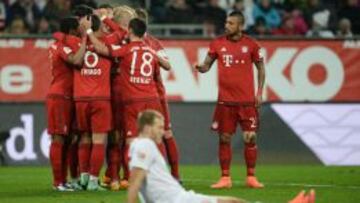 Golpe en la cabeza provocó
la sustitución de Arturo Vidal