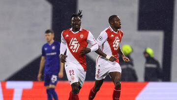 Mohammed Salisu celebra un gol.