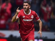 Paulinho festejando un gol con Toluca en el Clausura 2026.