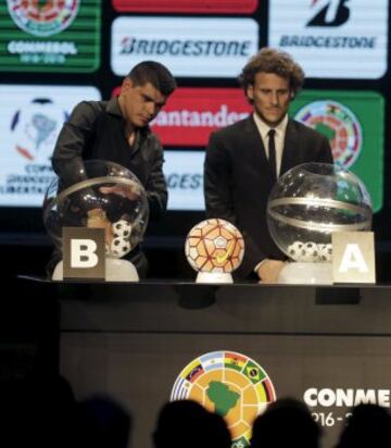 Ceremonia y sorteo de la Copa Libertadores 2016.