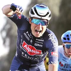 Philipsen debuta para darle al Alpecin el primer triunfo del año