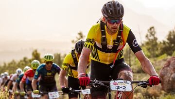 Sarrou y Beers, líderes de la Cape Epic.