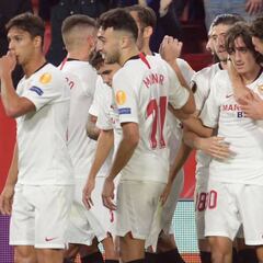 Bryan Gil despierta al Sevilla ante el Qarabag