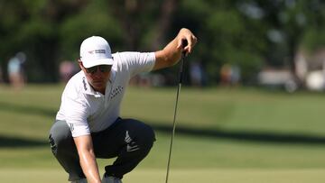 Griffin and Schmid lead the way after matching 63s, but Fowler and Scheffler remain in the hunt as weekend pairings take shape.