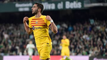 Barcelona's Spanish forward #07 Ferran Torres celebrates scoring his team's fourth goal during the Spanish League football match between Real Betis and FC Barcelona at the Benito Villamarin stadium in Seville on January 21, 2024. (Photo by CRISTINA QUICLER / AFP)