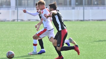 Rayo Vallecano B y CDE Ursaria empataron (1-1) en el partido correspondiente a la Jornada 20 en el Grupo 7 de Tercera División RFEF disputado en la Ciudad Deportiva Fundación Rayo Vallecano el miércoles 22 de diciembre de 2021.