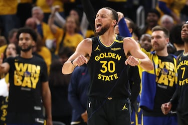 ¿Romperá Stephen Curry el récord de triples en playoffs esta noche?