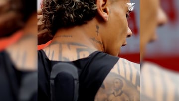 El colombiano en poco tiempo asumió un rol de líder dentro del grupo y así se vio reflejado en la previa del partido ante Fenerbahce, que los clasificó a fase de liga de la Champions.