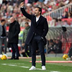 Baraja copia los números de Gattuso