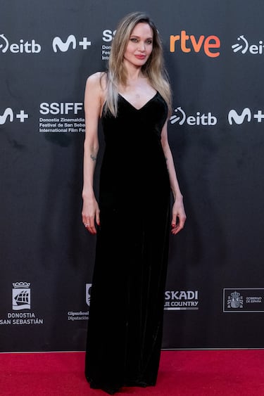 La actriz y directora Angelina Jolie durante la presentación de la película ‘Couture’, en la 73ª edición del Festival de Cine de San Sebastián, en el Palacio de Congresos y Auditorio Kursaal.