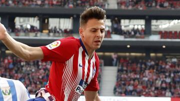 Santiago arias durante el partido del Atl&eacute;tico de Madrid ante Legan&eacute;s por LaLiga de Espa&ntilde;a.