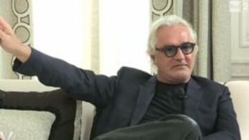 Flavio Briatore durante su entrevista con la Rai.