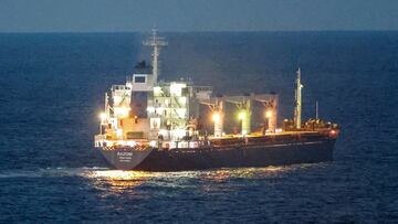 FILE PHOTO: The Sierra Leone-flagged cargo ship Razoni, carrying Ukrainian grain, is seen in the Black Sea off Kilyos, near Istanbul, Turkey August 2, 2022. REUTERS/Yoruk Isik/File Photo