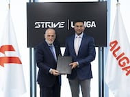 Tebas posa con Al Zain