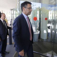 Lío Paulinho: el Barça amenaza con acciones penales a medios