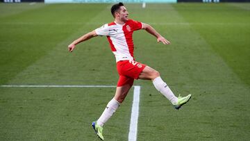 Valery, el ave fénix del Girona, celebra su primer doblete
