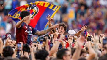 01/06/25 PARTIDO SEGUNDA DIVISION
LEVANTE UD - SD EIBAR
ALEGRIA CELEBRACION CAMPEONES LIGA HYPERMOTION