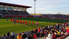 El sevillismo acude en masa al entrenamiento a puerta abierta
