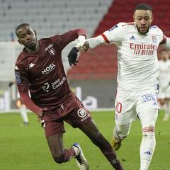 El Metz le da el liderato al PSG