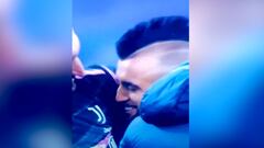 El lío que desató Vidal en Italia por besar el escudo de la 'Juve'