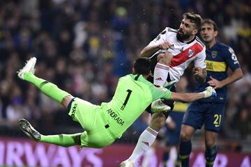 Pratto penalty shout.